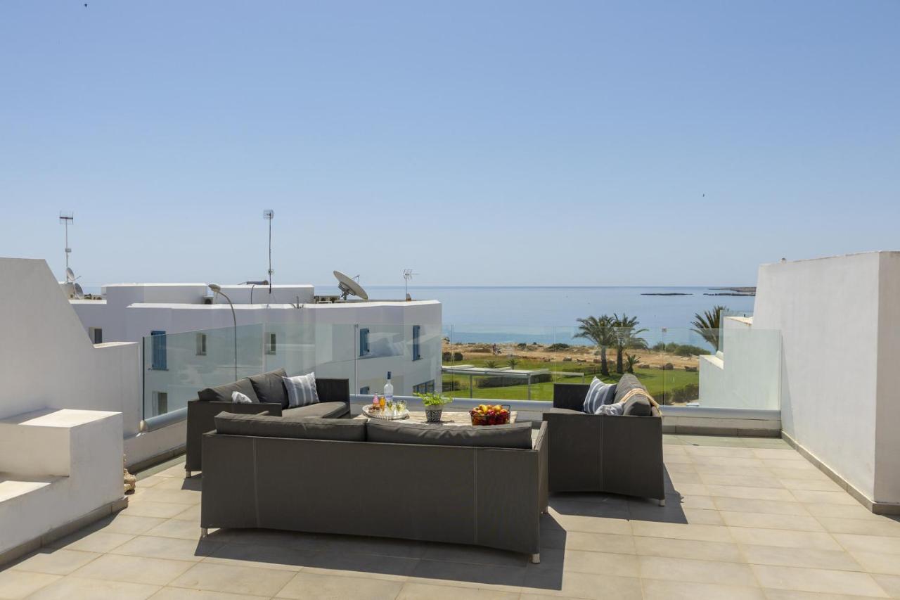 Protaras Villa Kalena Seafront Екстериор снимка